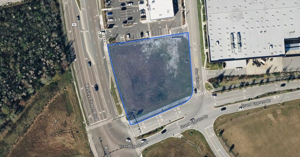 Parcel map for Discount Tire at Lutz